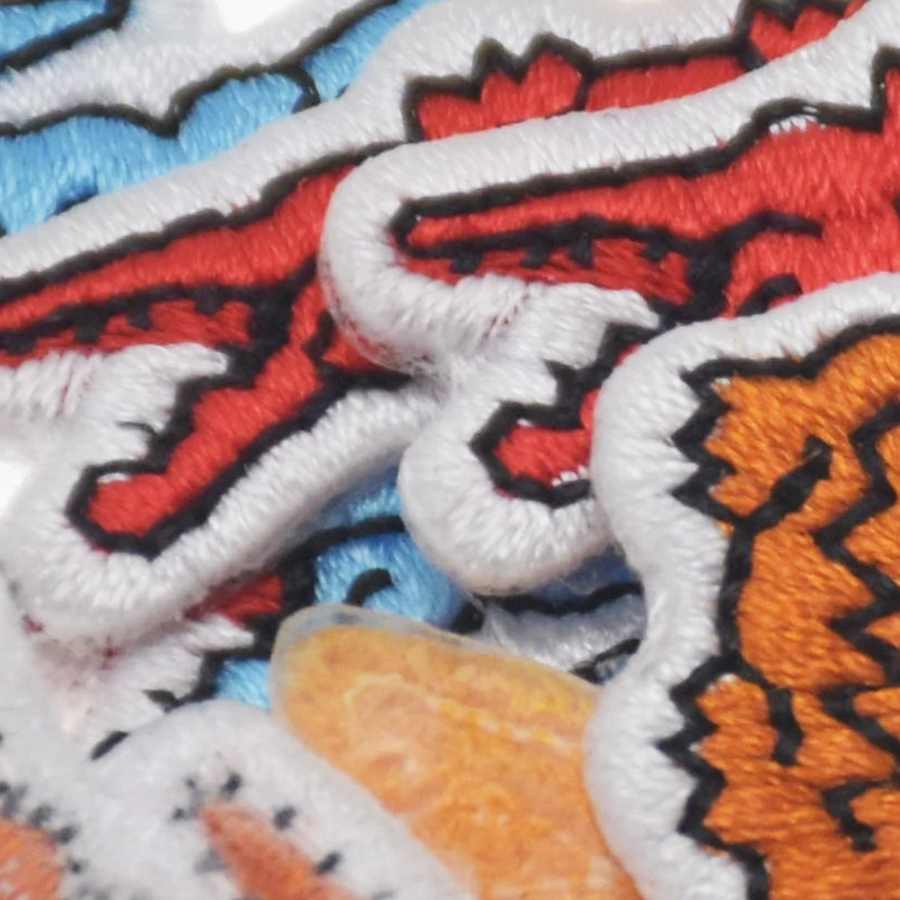 Крокодиловые зеленые красные синие оранжевые спортивные брендовые клейкие