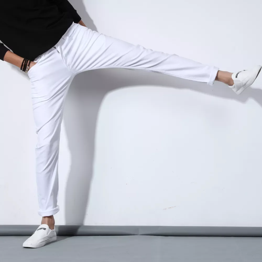 2022New New Autumn Men's Pure White Cotton Jeans Fashion Casual Slim Stretch Pants Male Brand Clothes
