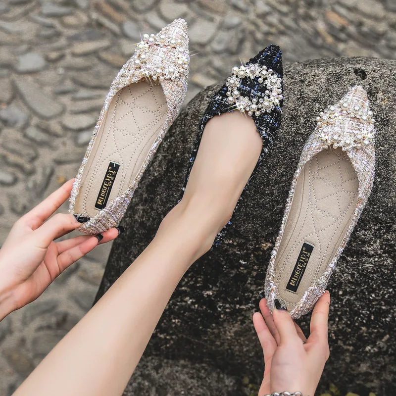 

String Bead Round Buckle Flats Ballet Shoes Women Slip on Shallow Mouth Moccasins Pearl Pointy Toe Mixed Colors Fabric Ballerina