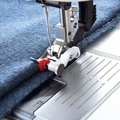 

Snap on Adjustable Blindhem Foot for pfaff (#3)with IDT creative,expression,quilt expression #98-694890-00 820256096 820550096