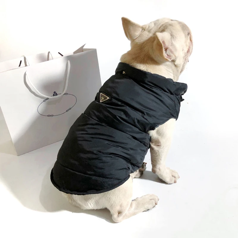 

Designer Winter Pet Coat Dogs Clothing Warm Dogs Detachable Jacket for Small Dogs Coat Chihuahua Brand Dog Padded