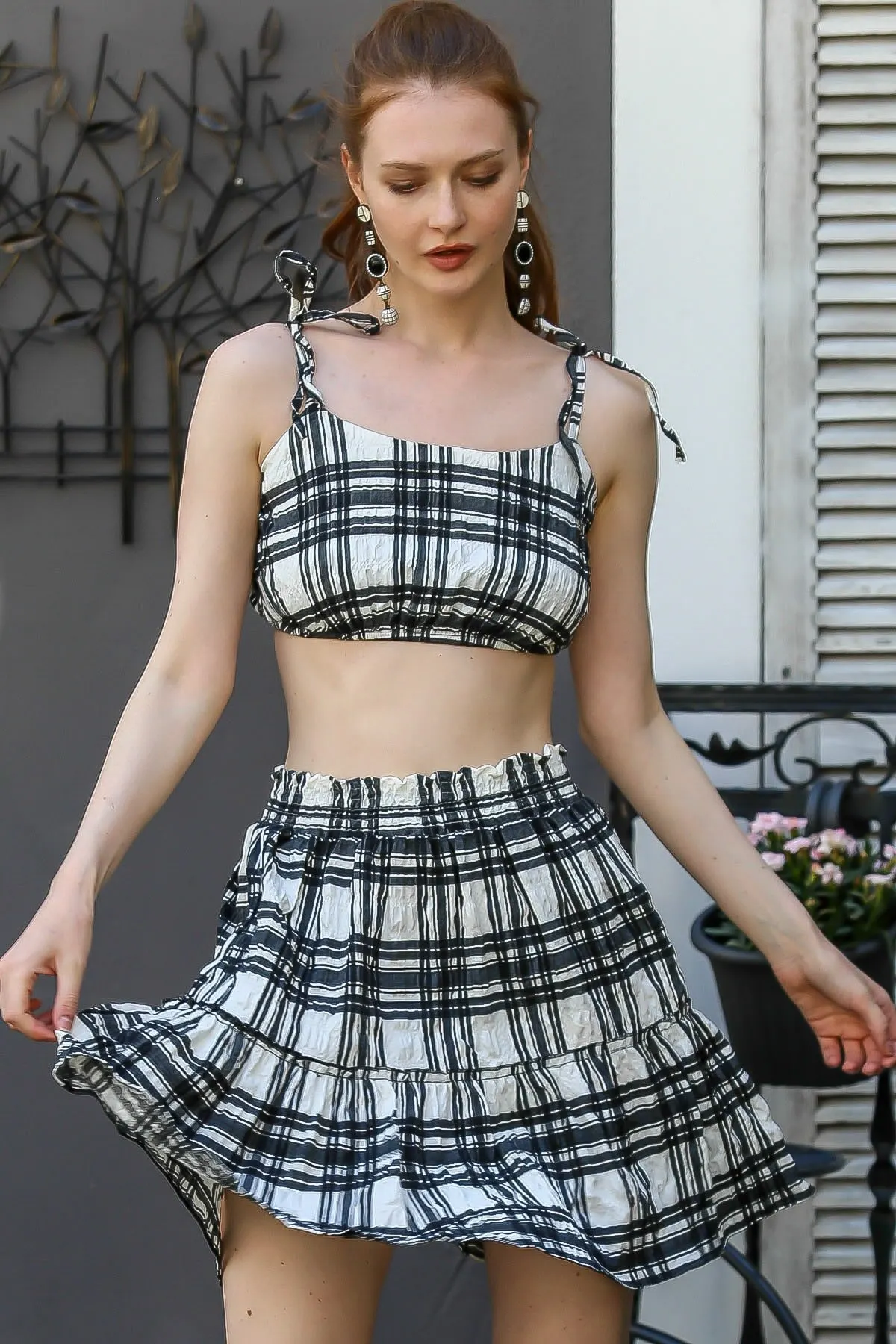 

Women's Summer Crop Top Blouse Black Check pattern Strap Crop Blouse Elastic Waist Flared Skirt Double Suit Fashion Clothes