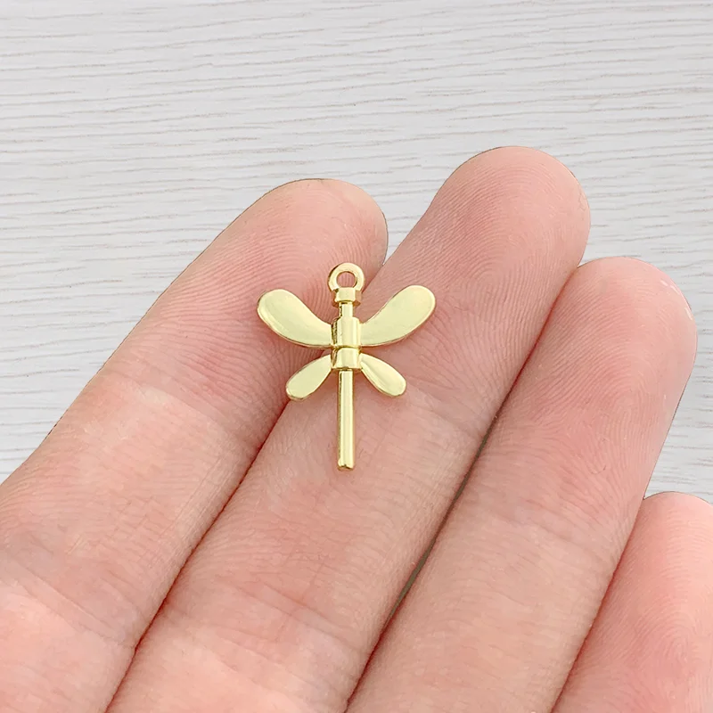 Рисунок 3 - бусины золотого цвета