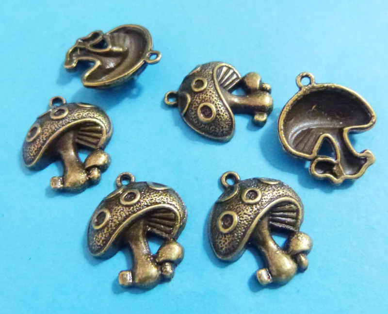 

100pcs 22*19*6mm Jewelry Findings Bronze Vintage mushroom Charm Pendant