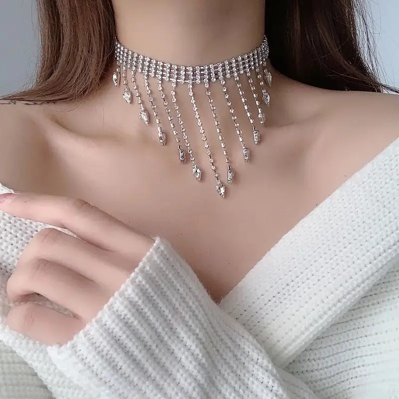 Модное женское роскошное длинное ожерелье с подвеской Стразы свадебное ожерелье для невесты с блестящими кристаллами эффектные ювелирные изделия ожерелье с подвеской-капелькой