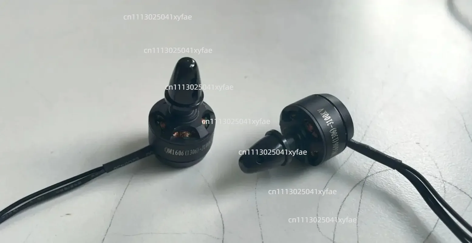Фото Бесщеточный двигатель QR QX QM1606 (1306) 3100KV CW/CCW для комплектов рам мультироторных дронов и аксессуаров №1