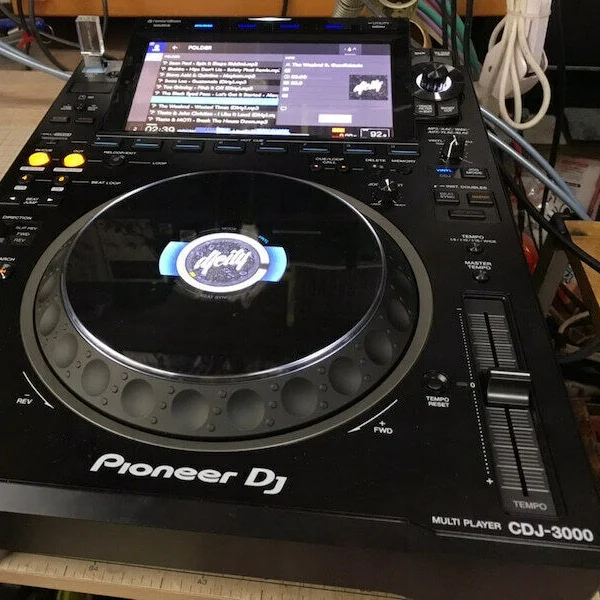 

DJ CDJ-3000 Multiplayer For Clubs