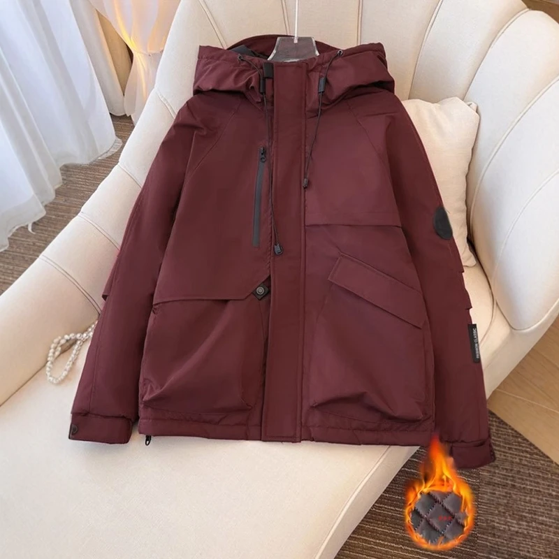 Очень большая куртка на хлопковой подкладке с утолщенным капюшоном весом 50 00 кг.