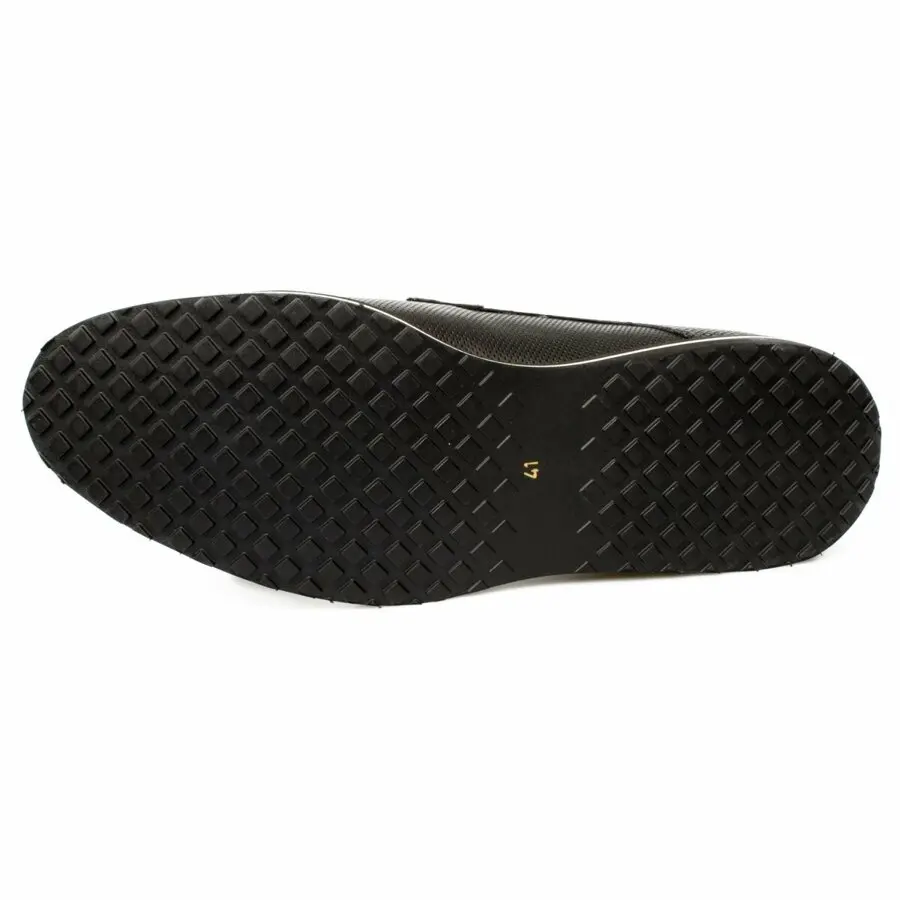 

Men Casual Shoes