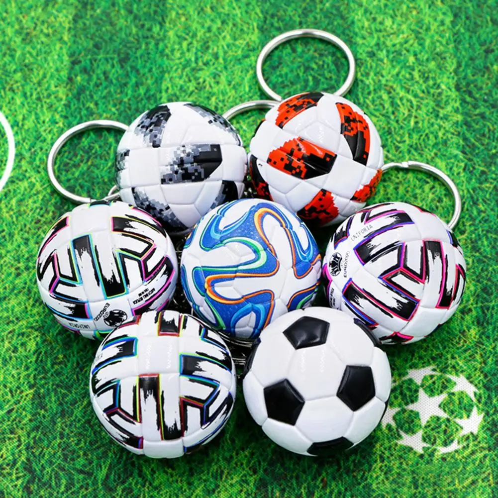 

Ball Pendant Three-dimensional Cartoon Football Souvenir Key Chain Pendant for Daily Life