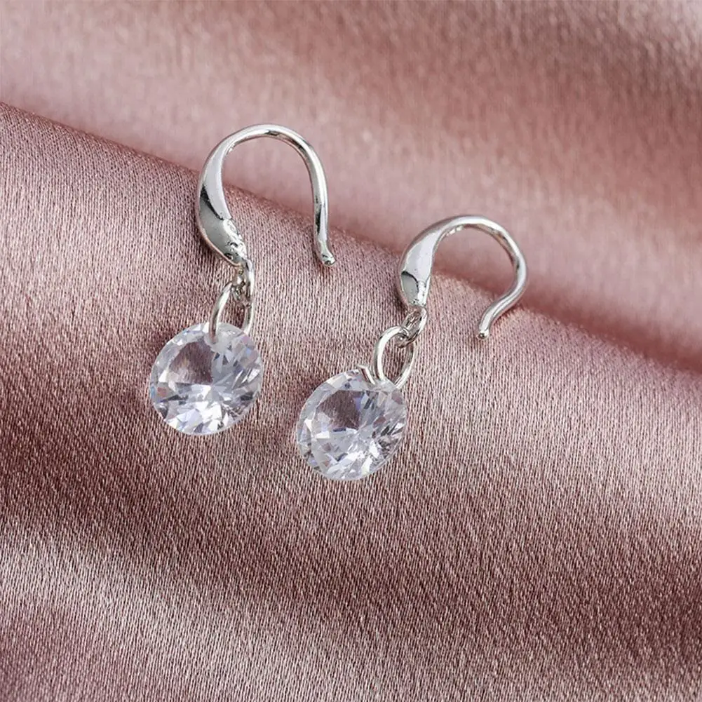 

Sparkling Simple White Zircon Earrings Luxury Diamond Drop Jewelry Party Stud Gifts Earrings Fashion Wedding Earrings Women V7f1