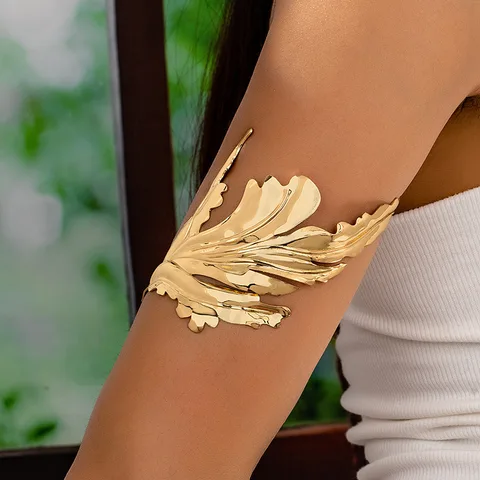 Браслет-листик из цинкового сплава  B069