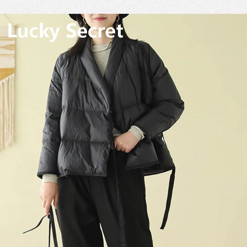 2022 retro art new style slant-lapel light down jacket women winter short baggy bread jacket Women's winter jacket down coats