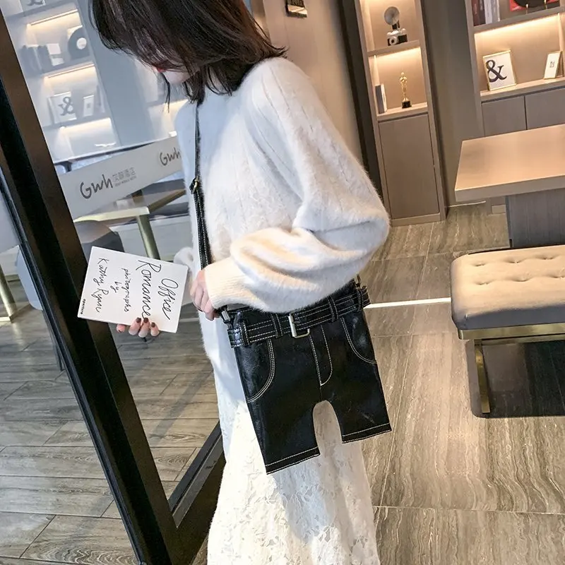 

Women's Bag Personality Creative Retro Women's Trend Shorts One-Shoulder Messenger Bag