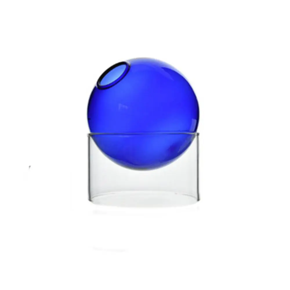 

Стеклянная ваза