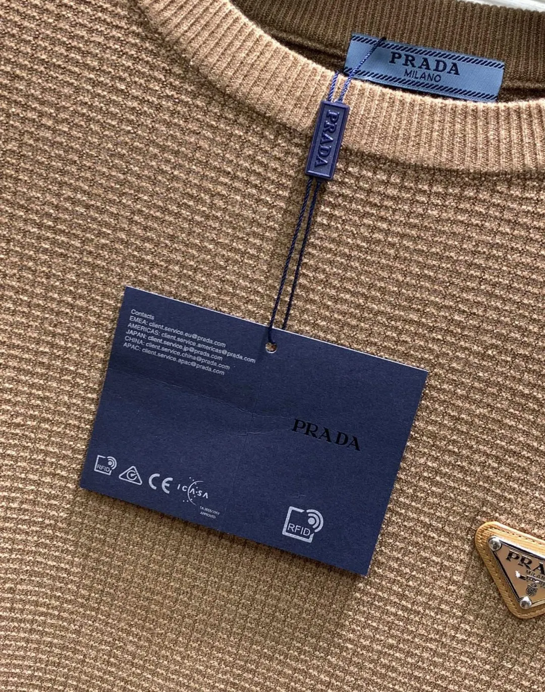 Свитер PRADA высокое качество Мода согреться Тонкая посадка вязаный Износостойкий
