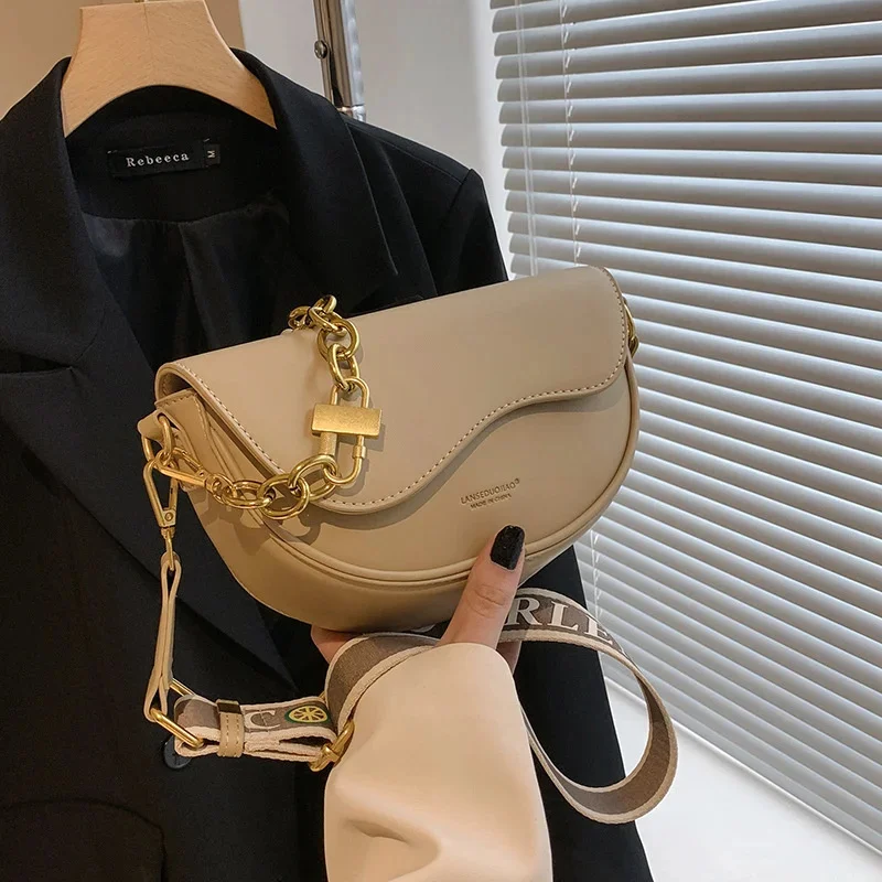 

Saddle small bag female niche design 2023 new Korean chain shoulder bag fashionable underarm foreign style crossbody bag