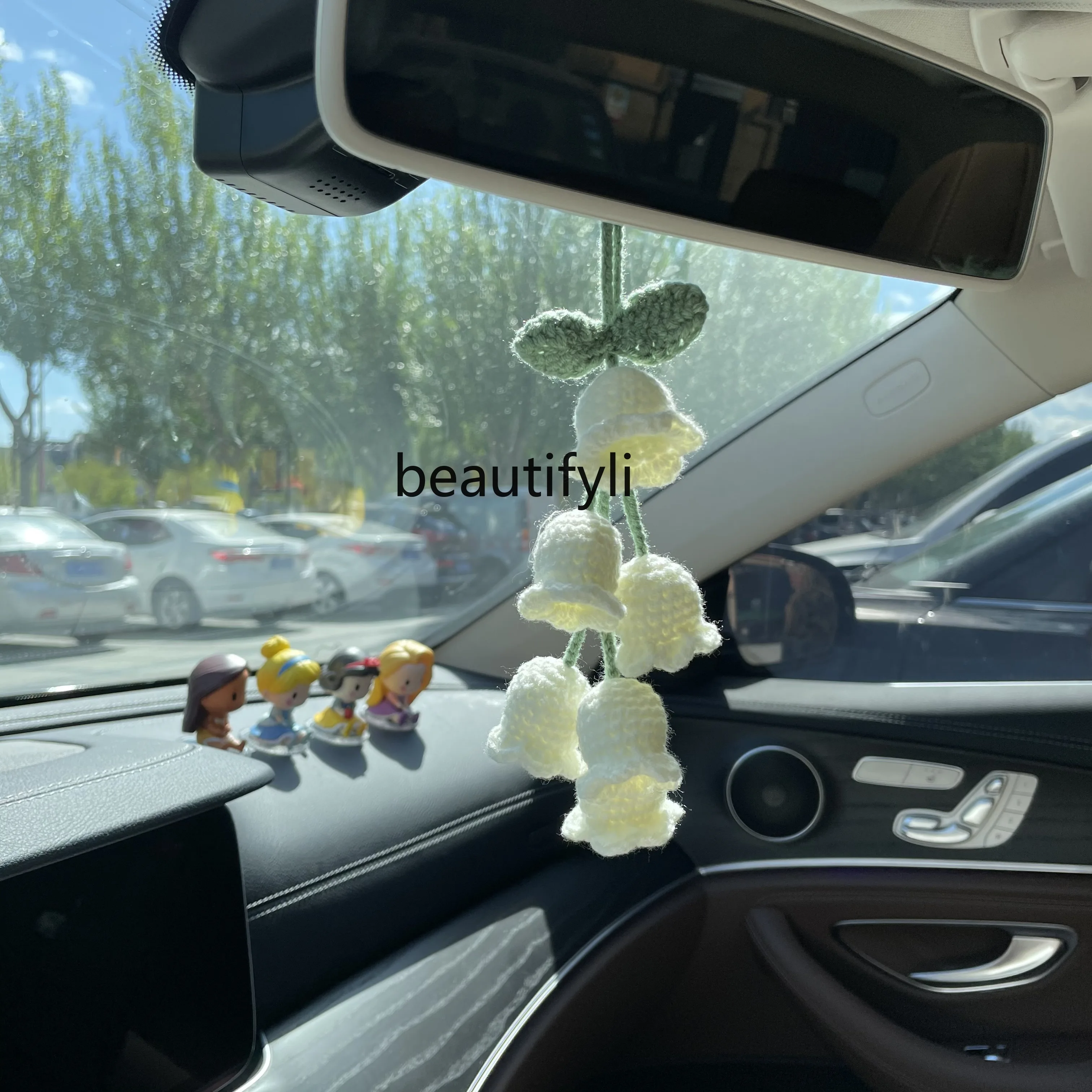 

zqHandmade Wool Weaving Lily Car Pendant Handbag Pendant