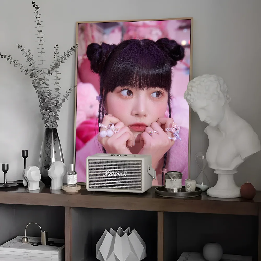 2022 Star Girl Group L-LE SSERAFIM DIY липкий постер необычная наклейка на стену для гостиной бара