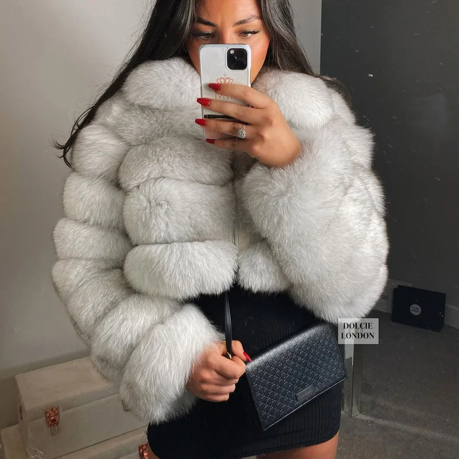 Enlarge Fox Fur Coat 37-40-50cm Winter Woman Natural Fur Coat Real Fox Fur Warm Fashion Sleeves Length 55-60cm Super Hot Jacket