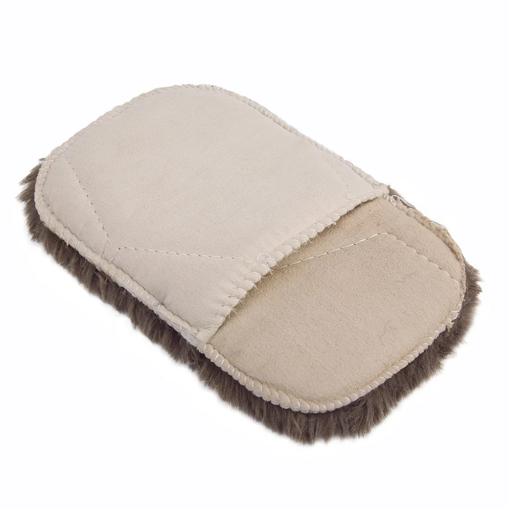 

Shoe Polishing Cleaning Glove Shoe Bag Cleaning Kit (Random Color)