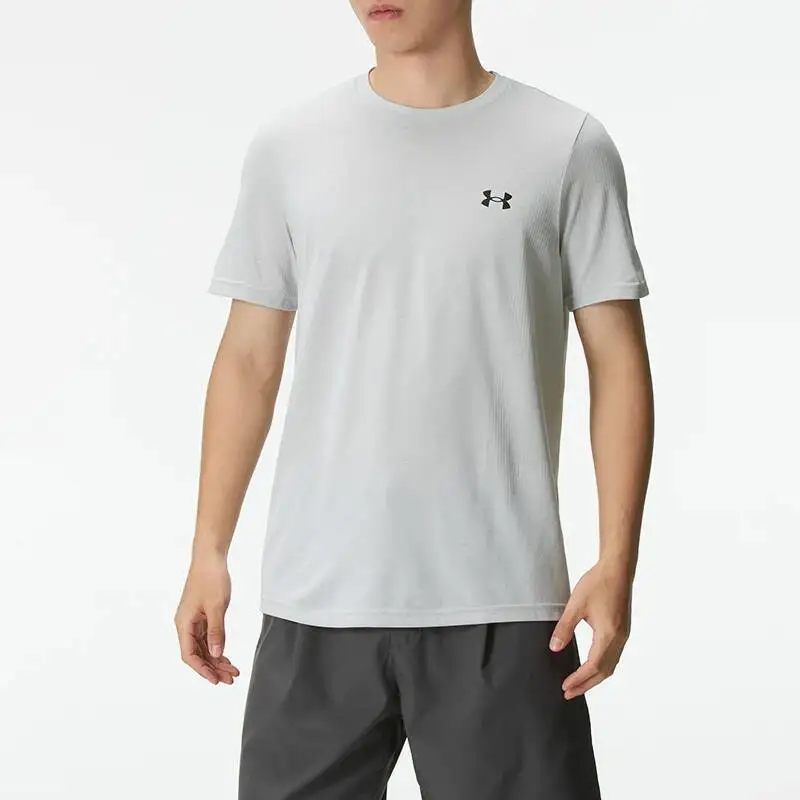 Фото Мужская футболка Under Armour Slim Fit Mesh Breathable Soft Knit с круглым вырезом и короткими рукавами, 1382801-100 №3