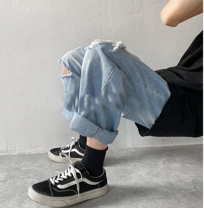 Men Jeans Wide-Leg Straight Jeans Hole Ripped Street-Wear Denim Trousers Mens Loose Fashion Harajuku Beggar Pants
