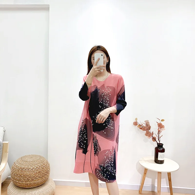 

Pleated dress, new summer style studded A-line skirt, slim and loose print