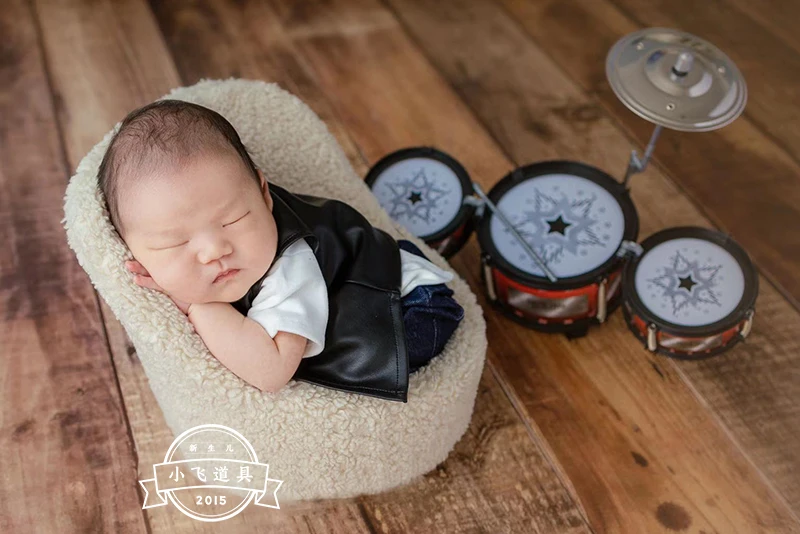 Newborn Baby Boys Photography Props Cool Rock Leather Outfits  Mini Insturments Drum Decorations Fotografia Studio Photo Props enlarge
