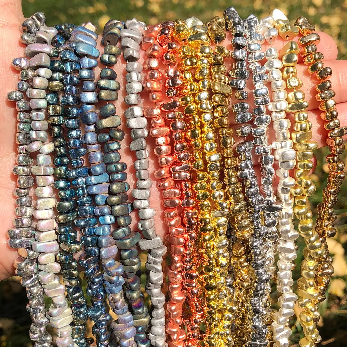 Натуральный камень ассиметричный гравий матовый KC позолоченный гематит бусины