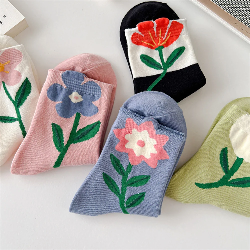 

1 Pair Women Socks Japanese Korean Style Cartoon Flower Candy Color Vintage Kawaii Mid Tube Socks Breathable Casual Short Socks