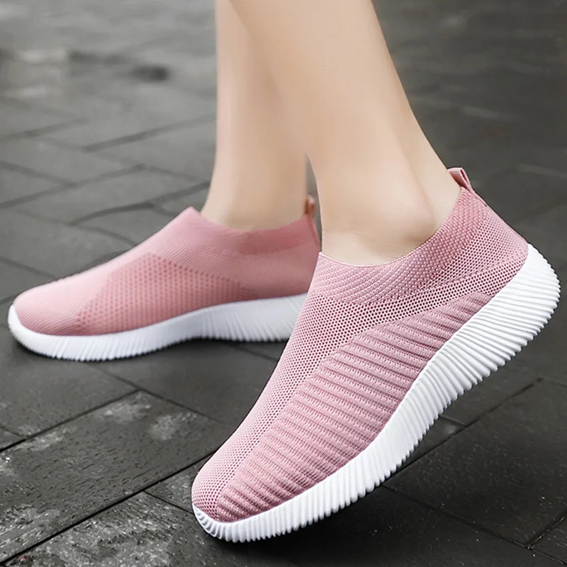Women Sneakers Breathable Sports Shoes Women Lightweight Zapatillas Mujer Slip On Shoes Casual Sneaker Spring Summer Footwear