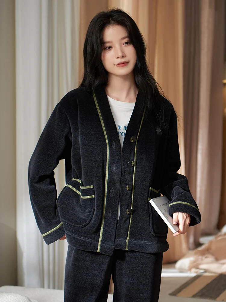 Пижамы женские зимние новые кардиганы с воротником-кимоно цельный бархатный