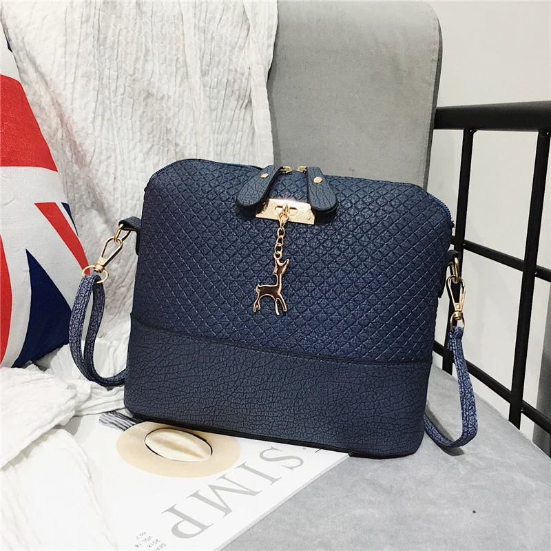 

2022 Women Messenger Bags Fashion Small Bag With Deer Toy Shell Shape Bag Women Shoulder Bags handbag