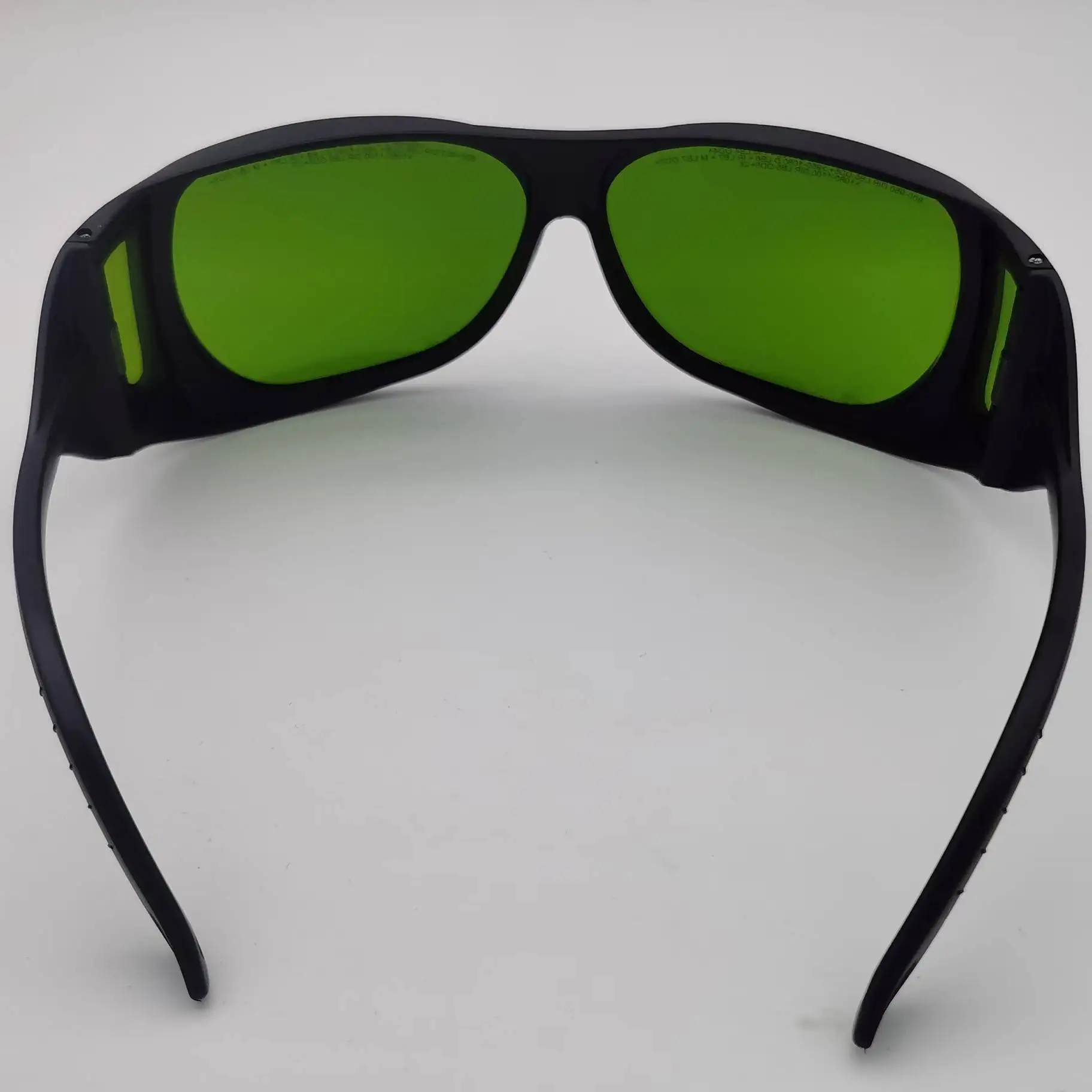 OD10+1064nm OD7+ 808nm 904nm 1070nm 1080nm OD4+ 755nm Лазерные защитные очки с жестким футляром и