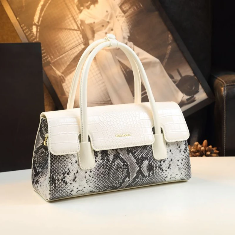 

Pillow bag Women's leather handbag 2023 new large capacity fashion bag