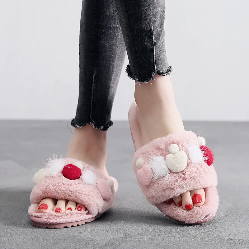 Cute Cartoon Thickened Deer Christmas Snowman Plush Flip Flops To Keep Warm and Non-slip Home Slippers Can Be Worn Outside