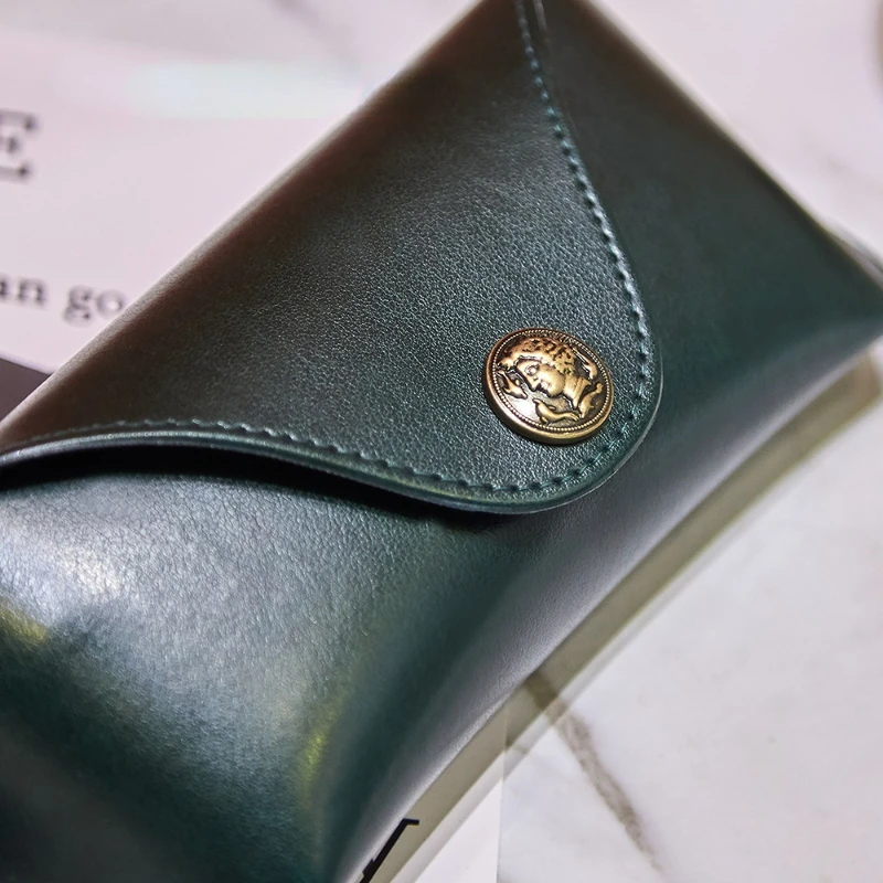Simple vintage handmade PU upholstery leather premium lightweight anti-stress glasses case premium sunglasses case