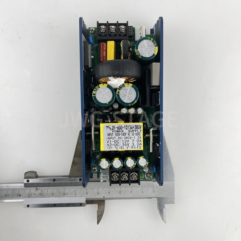 ZF-600-12/36 12 В и 36 600 Вт/380 Вт 20R сценический светильник с подвижной головкой: блок