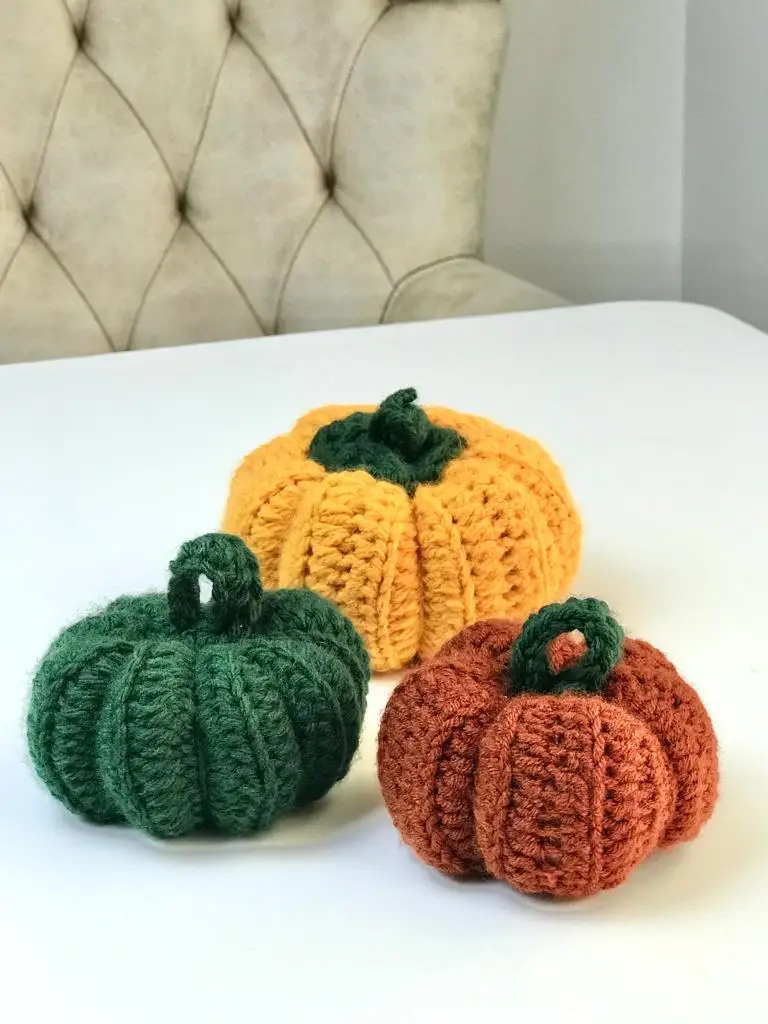 

Decorative handmade Amigurumi knitting pumpkin set 3 pcs