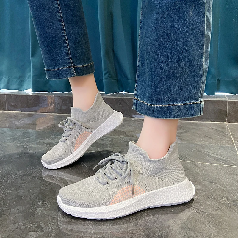 2023 Hot Sale Shoes for Women Fashion Women's Vulcanize Shoes Summer New Mesh Women Sneakers Outdoor Light Sport Women's Shoes