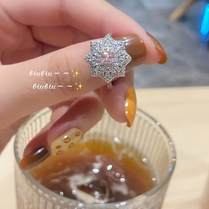 

Модное темпераментное квадратное кольцо на палец с бриллиантами роскошные кольца с кристаллами для женщин изысканные свадебные кольца юве...