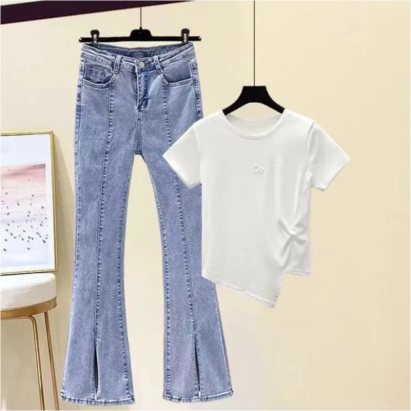 Рисунок 3 - Женский комплект из двух предметов