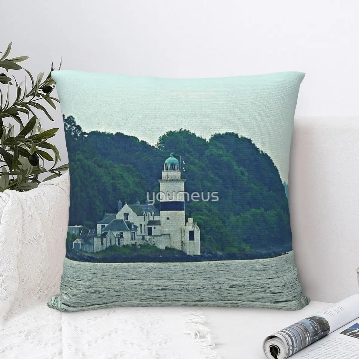 Cloch Lighthouse Gourock River Clyde Scotland наволочка диван декоративная подушка