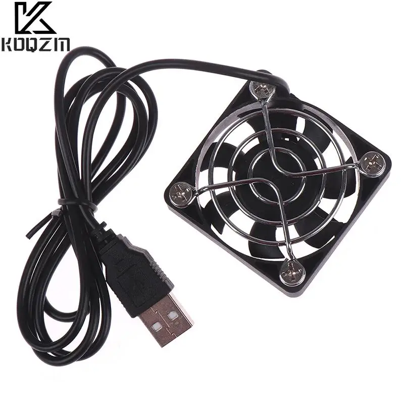 

Портативный USB-кулер, охлаждающая подставка, универсальный охлаждающий вентилятор, геймпад, игровой шутер, беззвучный телефон, радиатор, 1 ш...