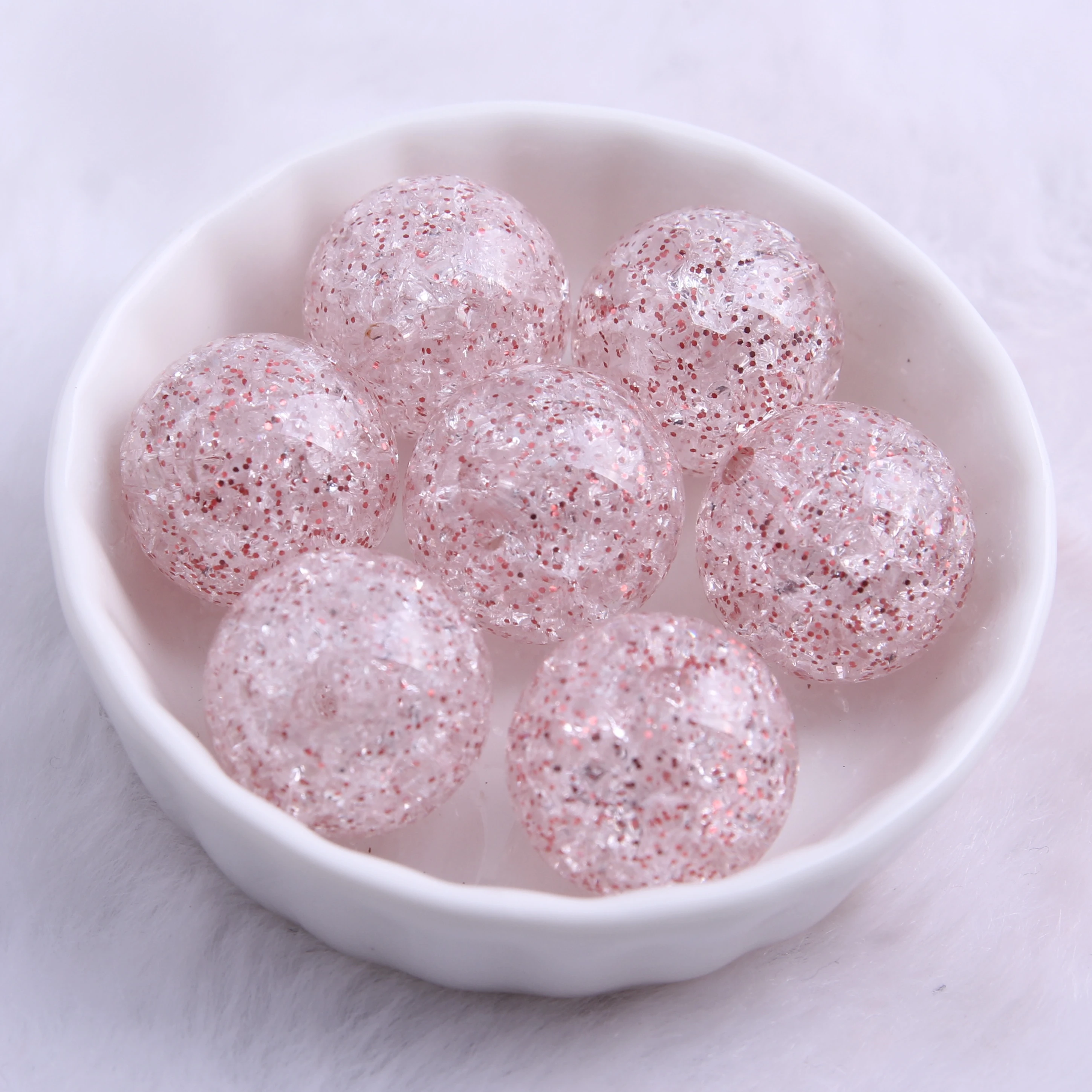 Оптовая продажа недорогие акриловые блестящие бусины OYKZA на заказ для детского