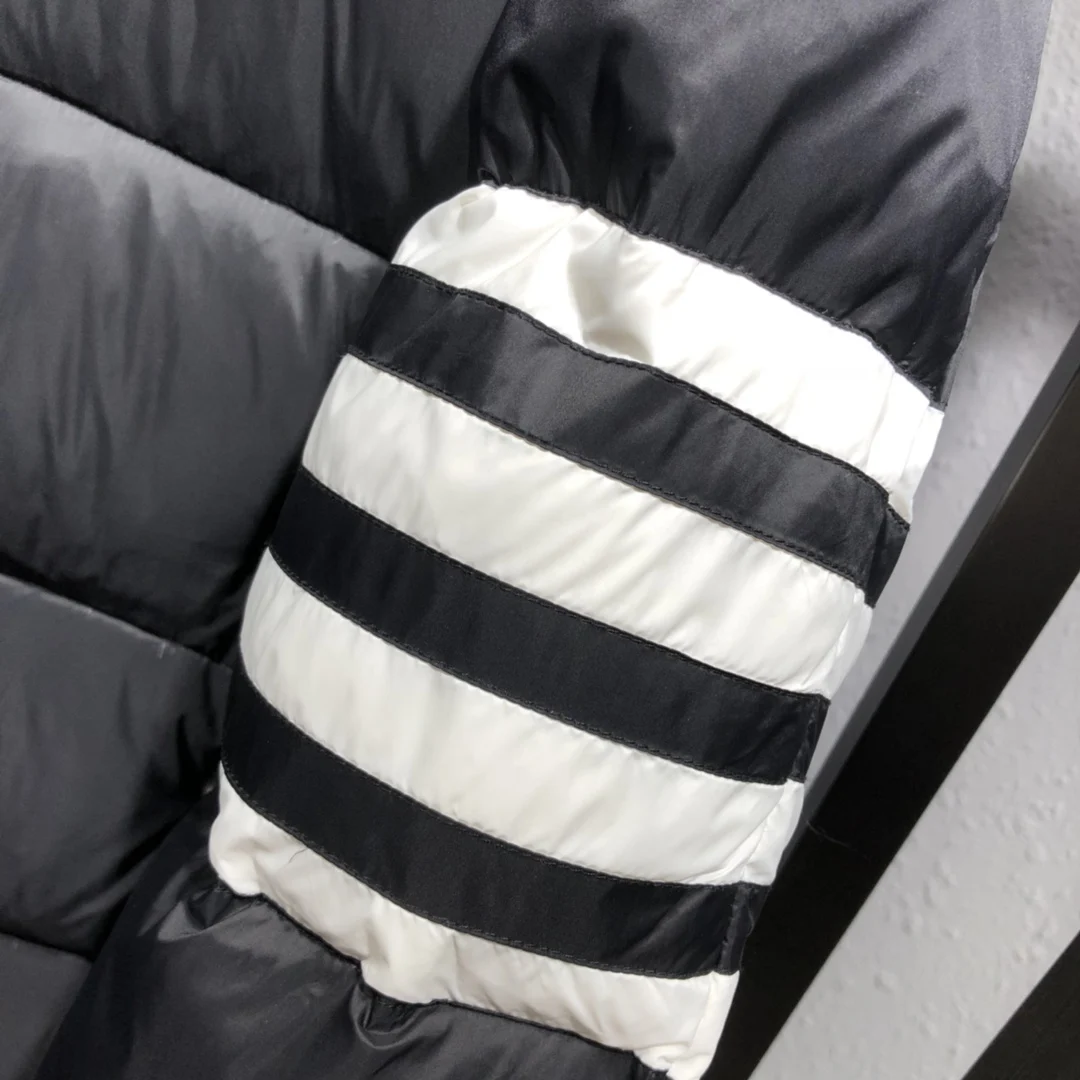 Winter Long Down Jacket MenTop Quality Thick Causal Warm Puffer Jacket Luxury Brand Stripes Style Fashion Women TB Overcoat