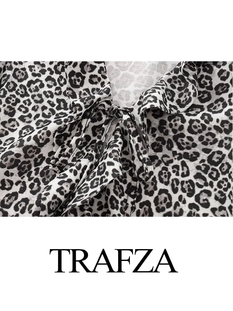 Женская леопардовая Блузка с оборками и V-образным вырезом