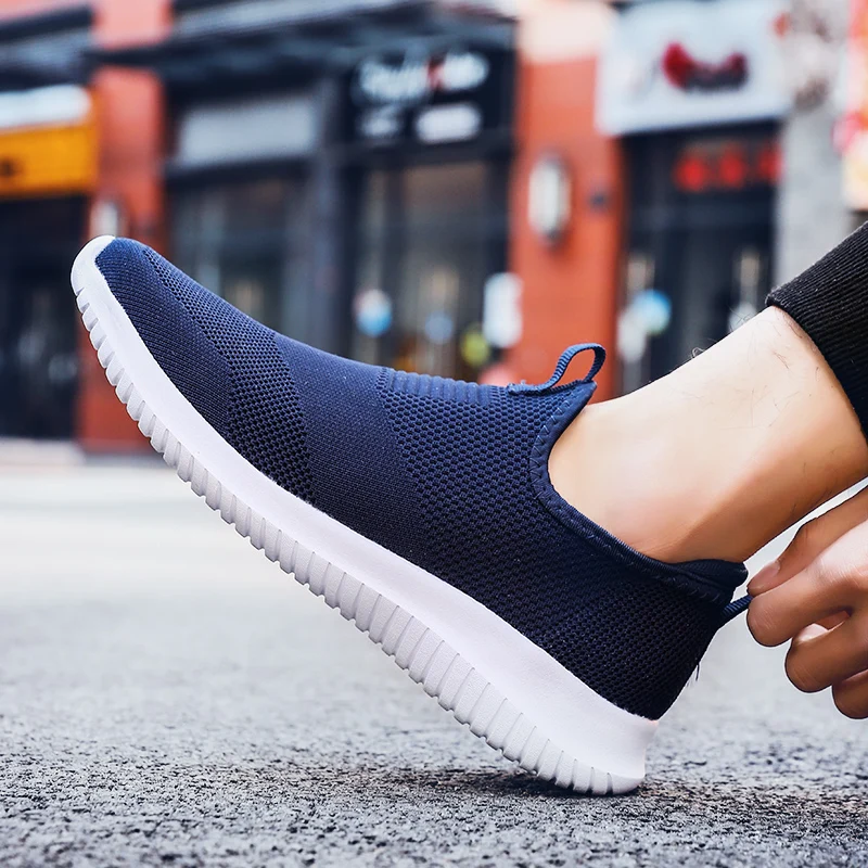 Fashion Men's Walking Shoes Couple Light Breathable Sports Shoes Knitting Casual Sneakers Men