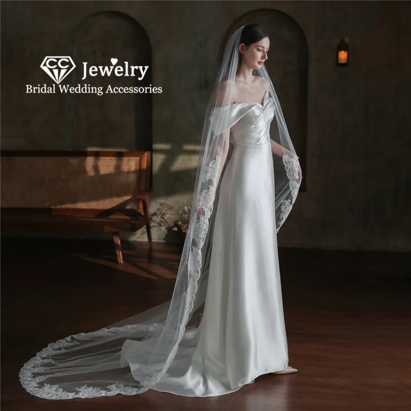 Chapel Veils With Combs Gift V860